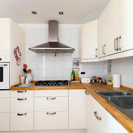 Spaccanapoli Casa Tre Santi