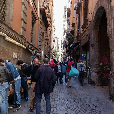 Spaccanapoli Casa Tre Santi * Napoli